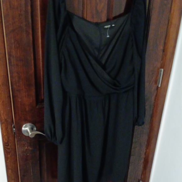 SHEIN Dresses & Skirts - Elegant Black Dress